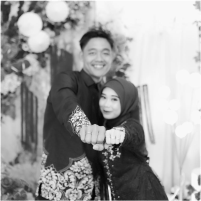 Zhein (Izen) & Septy (lingling)