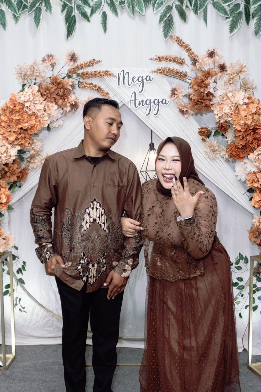 rzmegaanggaWhatsApp Image 2026-10-26 at 14.38.51